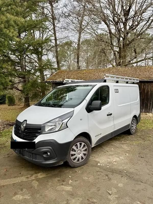 Occasion 2017 Renault Trafic Monospace | 16 500 € (Bon prix) - Image 1/4