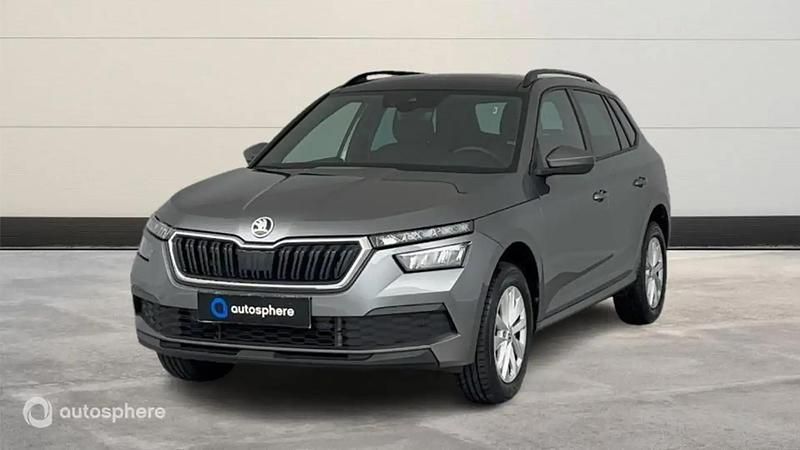 Gris Utilisé 2023 Skoda Kamiq Ambition SUV | 23 499 € (Prix juste) - Image 1/4