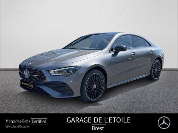 Gris Utilisé 2025 Mercedes CLA250e AMG line Berline | 52 480 € (Prix cher) - Image 1/4