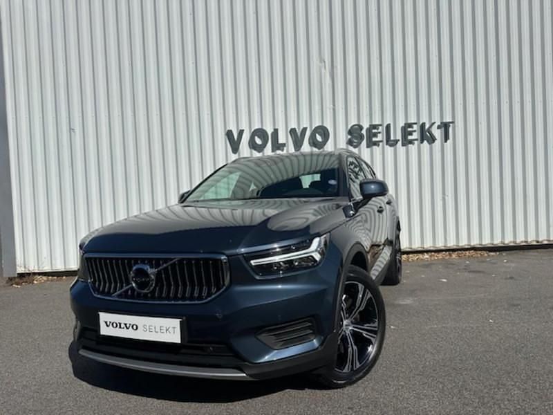Utilisé 2022 Volvo XC40 Business Edition SUV | 29 980 € (Prix juste) - Image 1/4