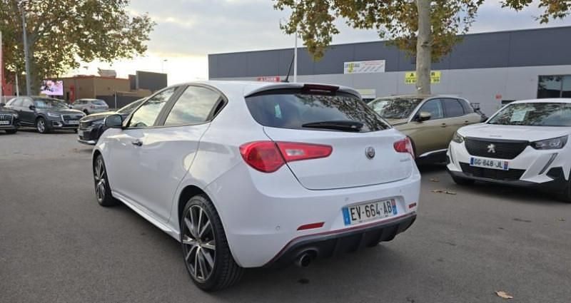 Occasion Alfa Romeo Giulietta Lusso 170 ch (125 kW) 2018 Berline