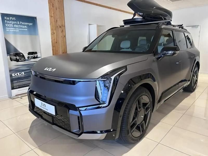 Gris Utilisé 2023 Kia EV9 GT-Line SUV | 79 900 € (Prix juste) - Image 1/4