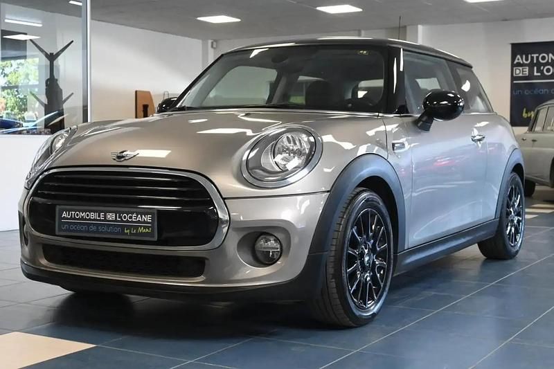 Gris Utilisé 2017 Mini Cooper Hatch Citadine | 13 258 € (Prix juste) - Image 1/4
