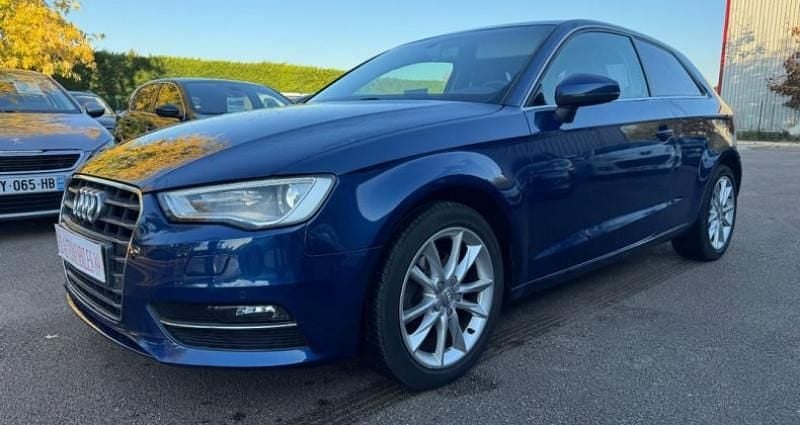 Bleu Utilisé 2016 Audi A3 Ambiente Berline | 12 990 € (Bon prix) - Image 1/4