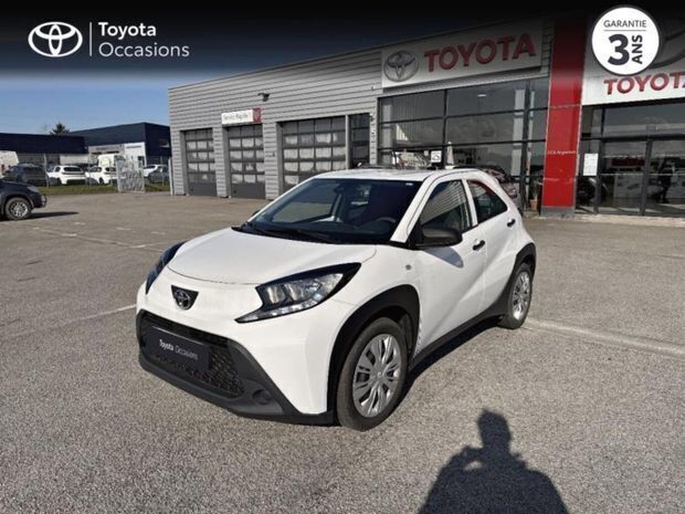 Blanc Utilisé 2022 Toyota Aygo Active Citadine | 13 990 € (Prix juste) - Image 1/4