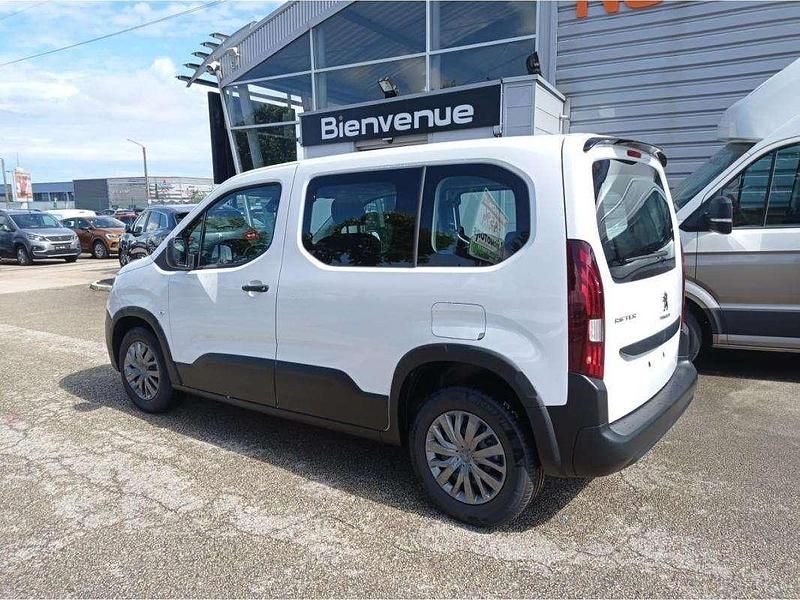 Occasion Peugeot Rifter Active 102 ch (75 kW) 2022 Blanc Monospace