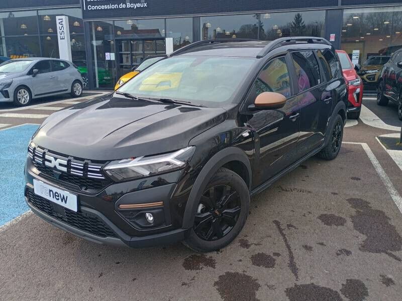 Noir Utilisé 2024 Dacia Jogger Extreme Break | 25 590 € (Prix juste) - Image 1/4