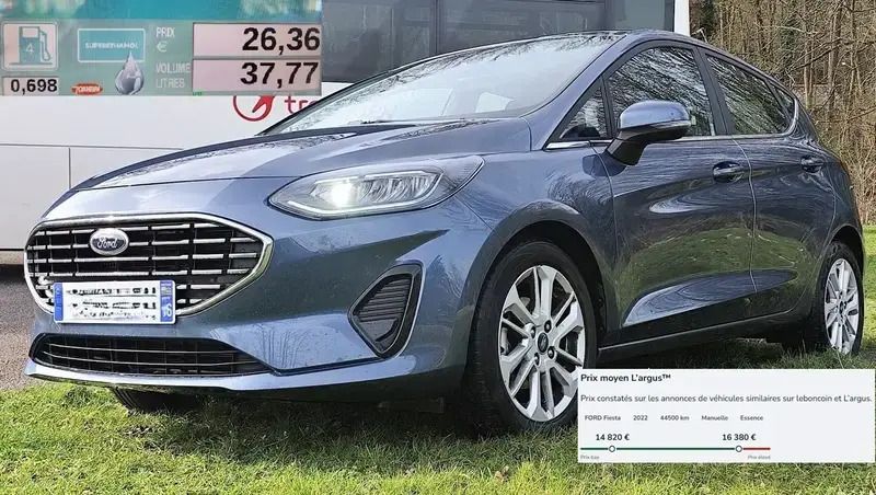 Bleu Utilisé 2022 Ford Fiesta S Citadine | 13 400 € (Bon prix) - Image 1/4