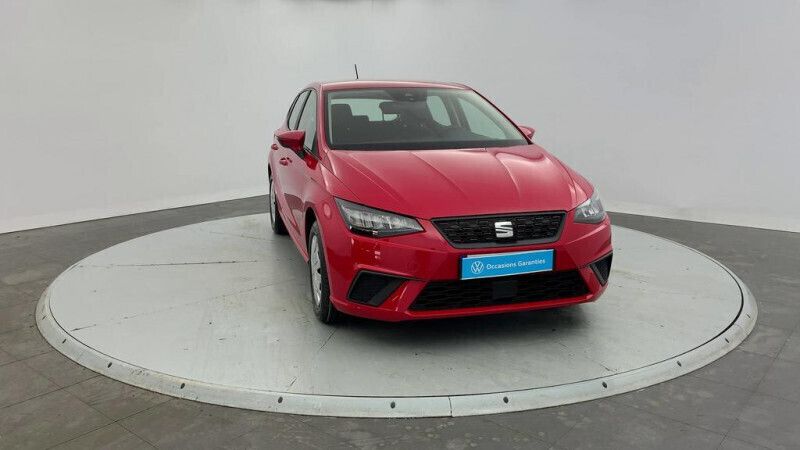 Rouge Utilisé 2022 Seat Ibiza Reference Berline | 13 250 € (Bon prix) - Image 1/4