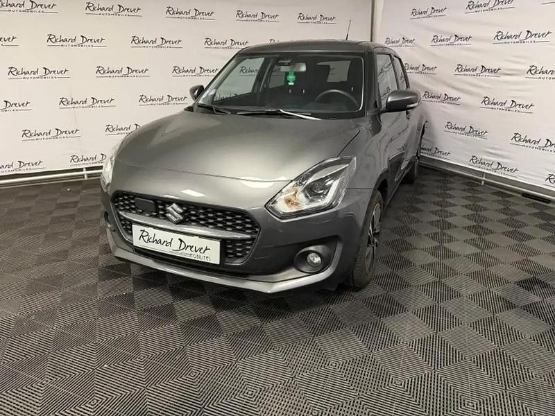 Gris Occasion 2024 Suzuki Swift Berline | 16 490 € (Prix juste) - Image 1/4