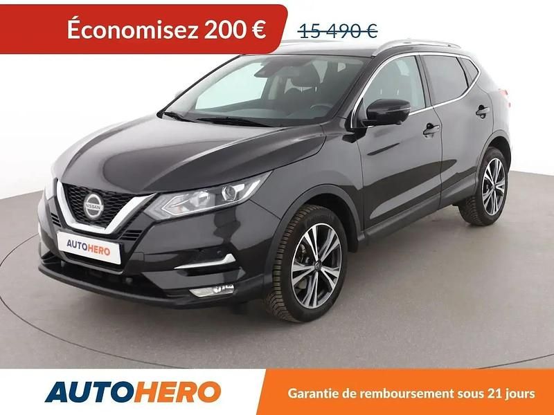 Noir Utilisé 2018 Nissan Qashqai N-Connecta SUV | 15 290 € (Prix juste) - Image 1/2