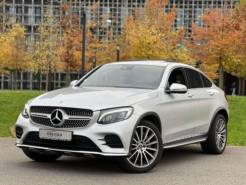Gris Utilisé 2018 Mercedes GLC250 SUV | 28 990 € - Image 1/4