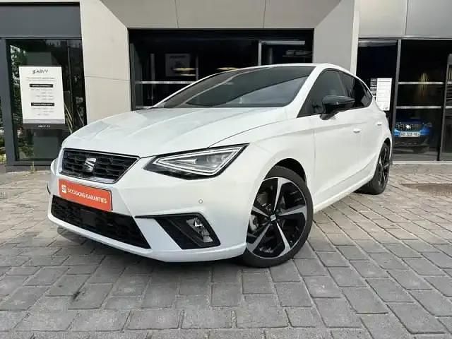 Blanc Utilisé 2024 Seat Ibiza FR Berline | 21 690 € (Prix juste) - Image 1/4