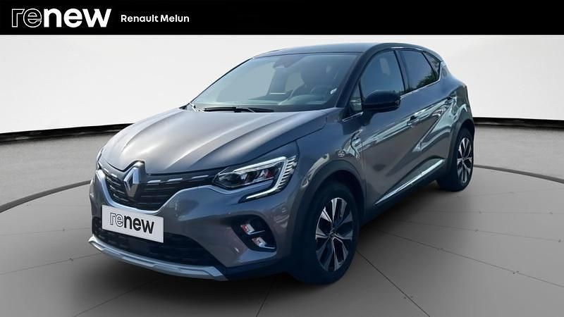 Gris Utilisé 2024 Renault Captur Techno SUV | 18 200 € (Prix juste) - Image 1/4