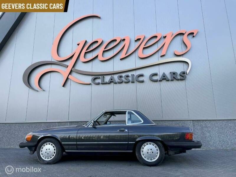 Noir Occasion 1989 Mercedes 560 Cabriolet | 20 950 € - Image 1/4