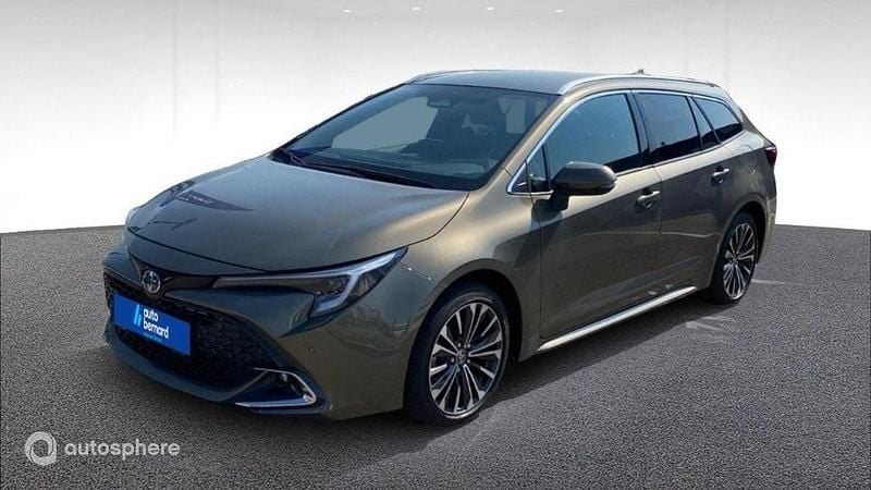 Brun Utilisé 2023 Toyota Corolla Sport Break | 26 990 € (Prix juste) - Image 1/4