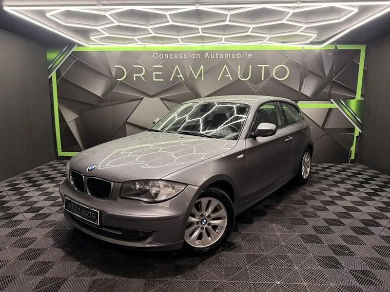 Gris Occasion 2011 BMW 116 Executive Citadine | 7 490 € (Prix juste) - Image 1/4