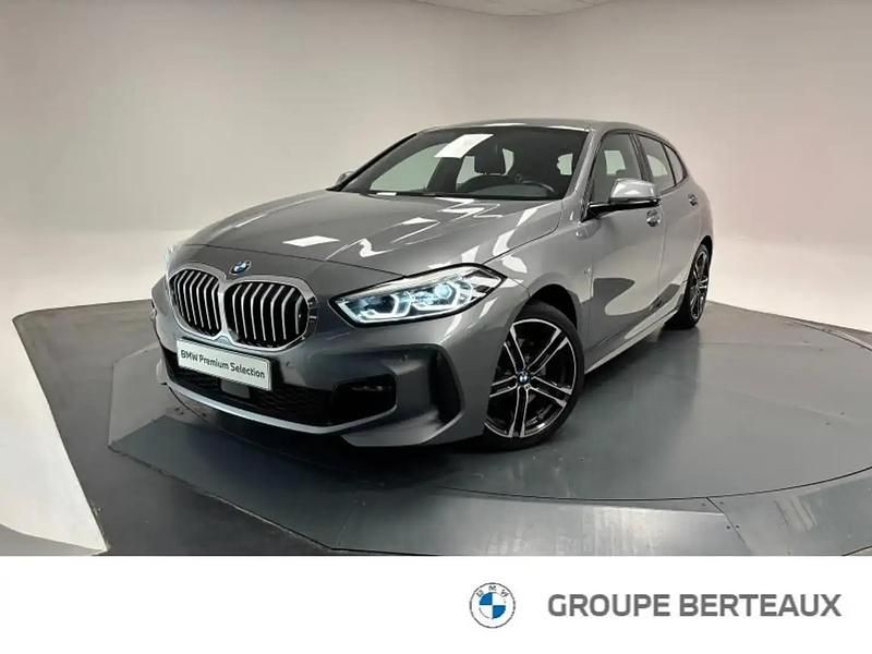 Gris Utilisé 2022 BMW 118 M Sport Citadine | 27 990 € (Prix juste) - Image 1/4