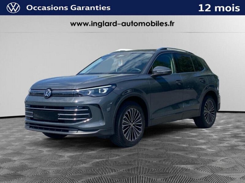 Gris Utilisé 2024 VW Tiguan Elegance SUV | 45 790 € (Prix cher) - Image 1/4
