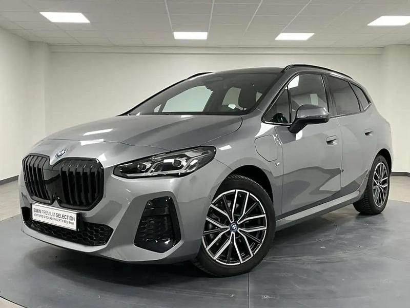 Gris Occasion 2023 BMW 225 M Sport Monospace | 33 900 € (Bon prix) - Image 1/4