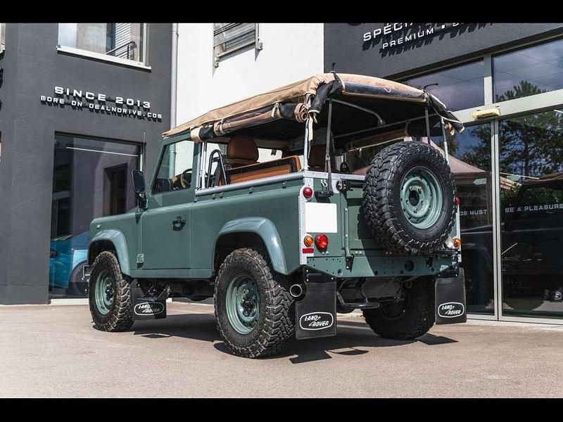 Occasion Land Rover Defender 122 ch (89 kW) 2013 Vert SUV