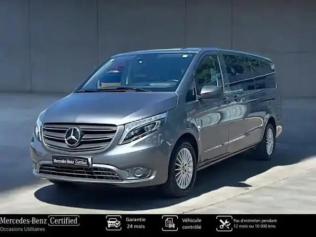 Gris foncé Utilisé 2022 Mercedes Vito Van | 47 868 € - Image 1/4