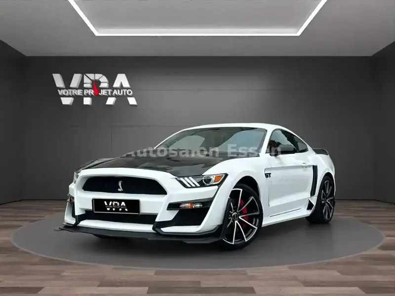 Blanc Utilisé 2017 Ford Mustang Coupé | 31 470 € - Image 1/4