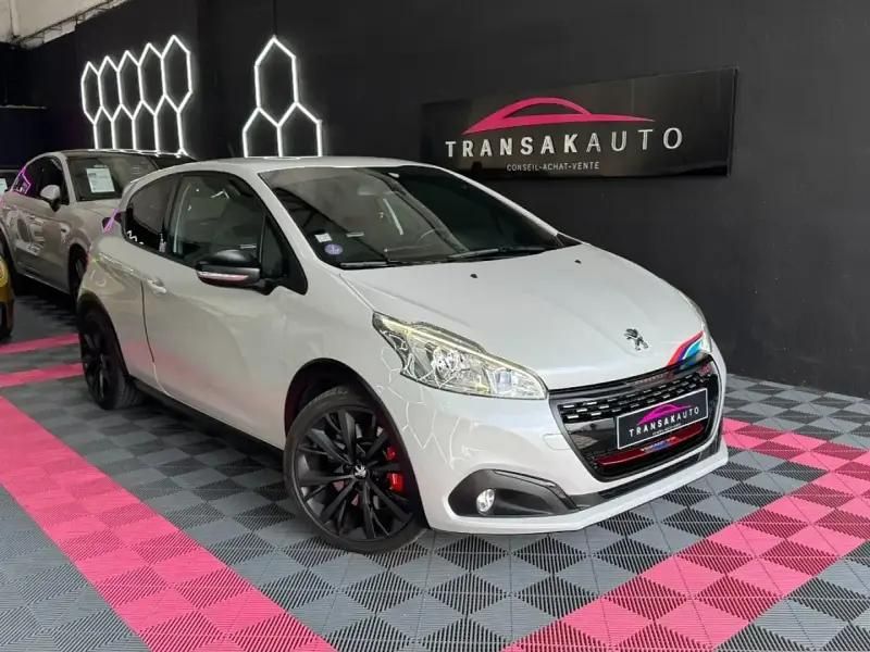 Blanc Utilisé 2018 Peugeot 208 GTi Citadine | 17 990 € (Prix cher) - Image 1/4