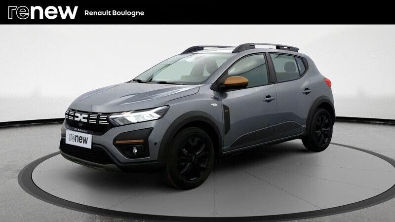 Gris Utilisé 2024 Dacia Sandero Citadine | 17 590 € (Prix cher) - Image 1/4