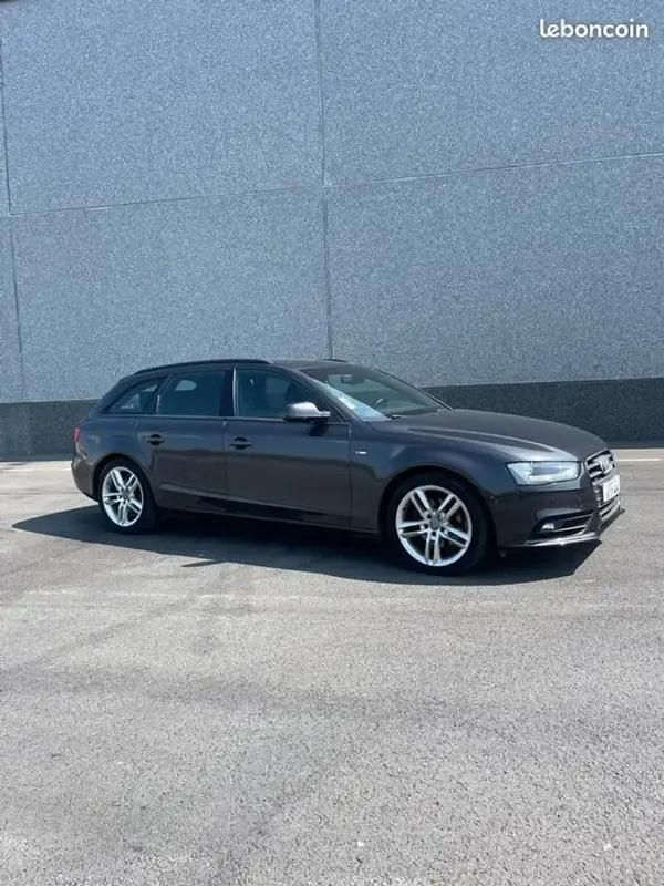 Noir Utilisé 2014 Audi A4 S-Line Break | 10 490 € (Super prix) - Image 1/4