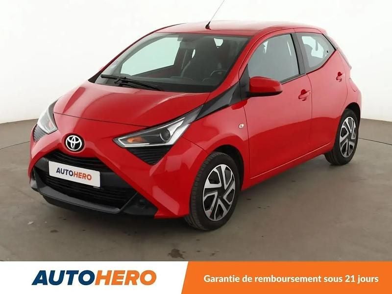 Rouge Utilisé 2020 Toyota Aygo X-play Citadine | 11 390 € (Prix juste) - Image 1/2
