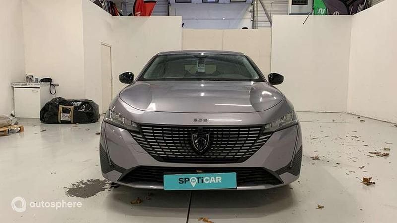 Nouvelle Peugeot 308 Allure 133 ch (97 kW) 2025 Gris Berline