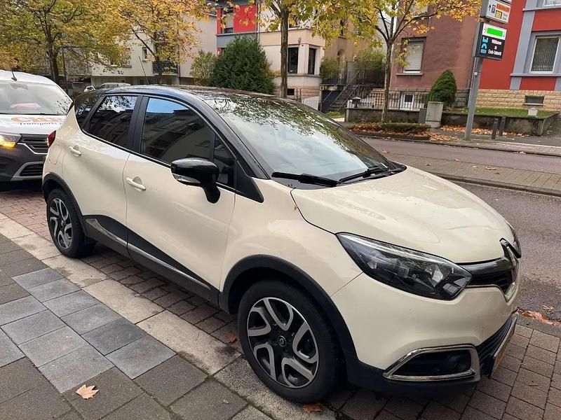 Brun Occasion 2017 Renault Captur SUV | 9 500 € (Prix cher) - Image 1/4