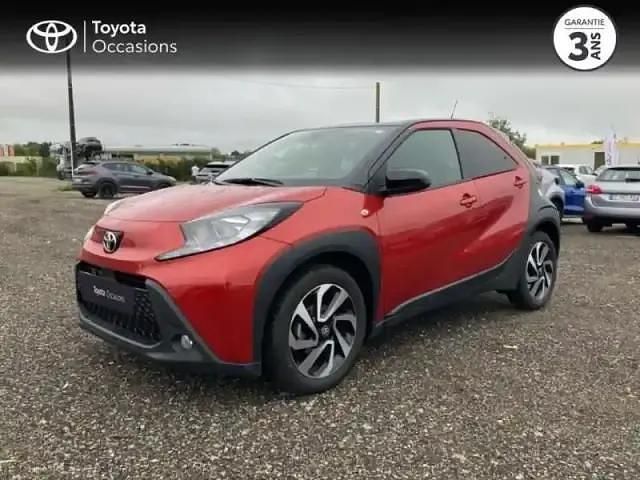 Noir Utilisé 2024 Toyota Aygo Design Citadine | 14 990 € (Prix juste) - Image 1/4