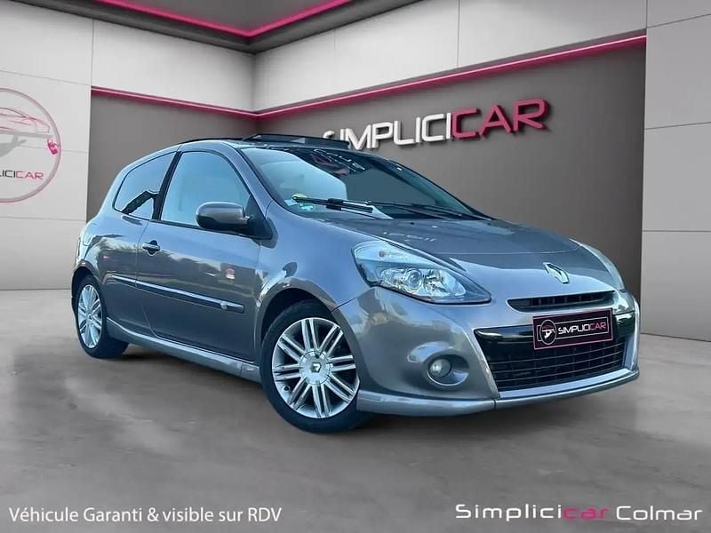 Gris Occasion 2010 Renault Clio III GT Citadine | 7 980 € (Prix juste) - Image 1/4