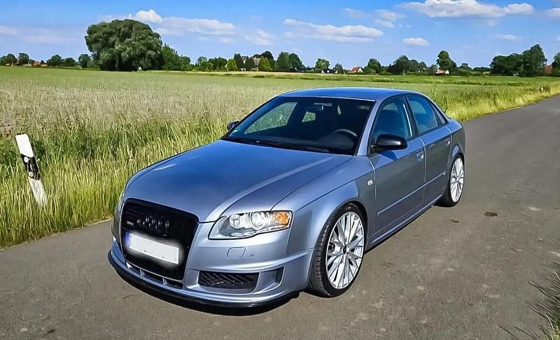 Argent Utilisé 2005 Audi A4 Sport Berline | 14 300 € - Image 1/4