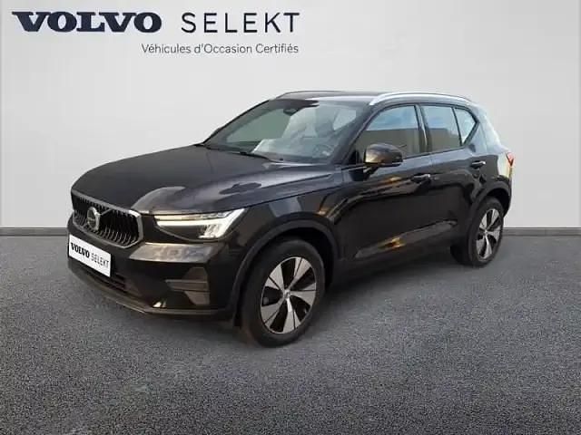 Onyx black Nouvelle 2025 Volvo XC40 SUV | 38 900 € - Image 1/4