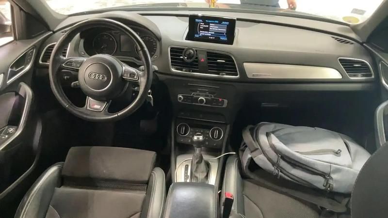 Image 2/4