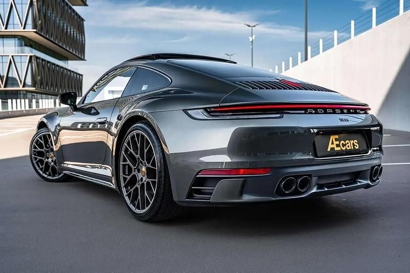 Vert Utilisé 2020 Porsche 911 Carrera 4S Sport Coupé | 124 950 € (Bon prix) - Image 1/4