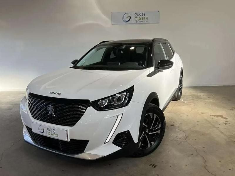 Blanc Utilisé 2022 Peugeot 2008 Allure SUV | 27 990 € - Image 1/4