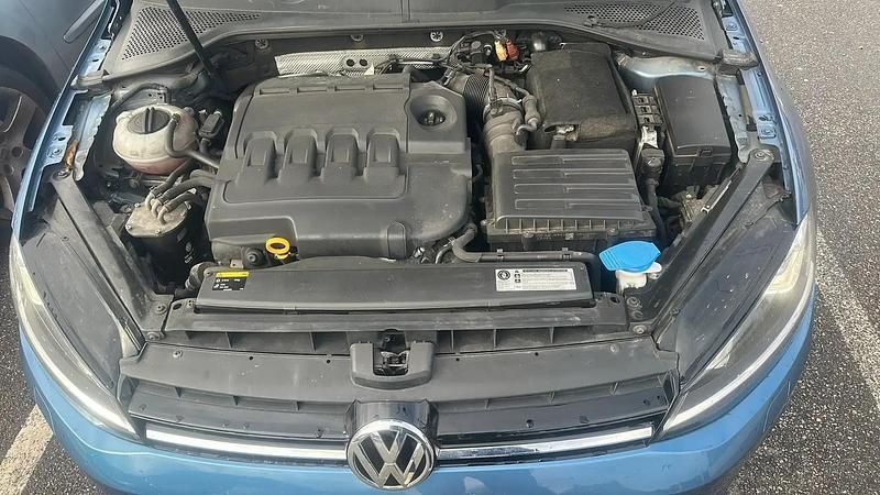 Occasion 2014 VW Golf VII Edition Berline | 7 000 € (Super prix) - Image 1/4