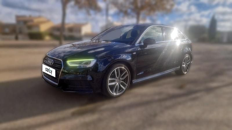 Noir Utilisé 2020 Audi A3 Sport Berline | 18 990 € (Super prix) - Image 1/4