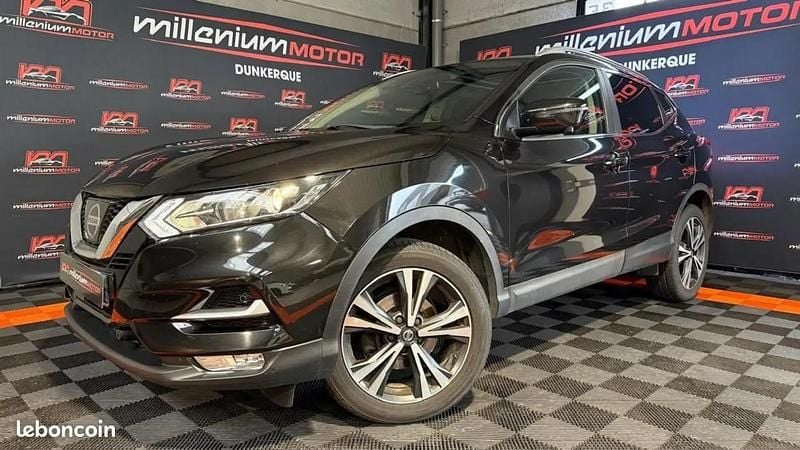 Utilisé 2018 Nissan Qashqai N-Connecta SUV | 10 490 € (Prix juste) - Image 1/4