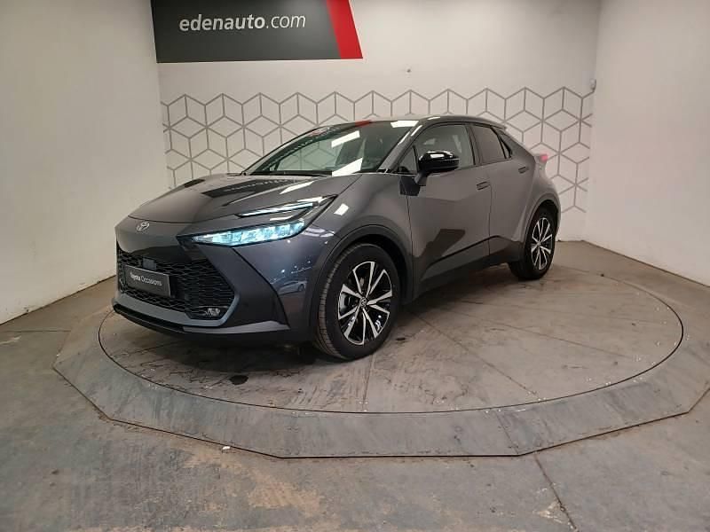 Utilisé 2024 Toyota C-HR Design SUV | 31 190 € (Prix juste) - Image 1/4
