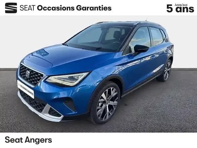 Bleu saphir/noir minuit Occasion 2025 Seat Arona SUV | 24 490 € (Prix assez cher) - Image 1/4