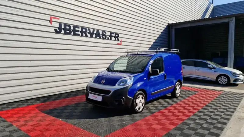 Bleu Utilisé 2020 Fiat Fiorino Lounge Monospace | 8 990 € - Image 1/4