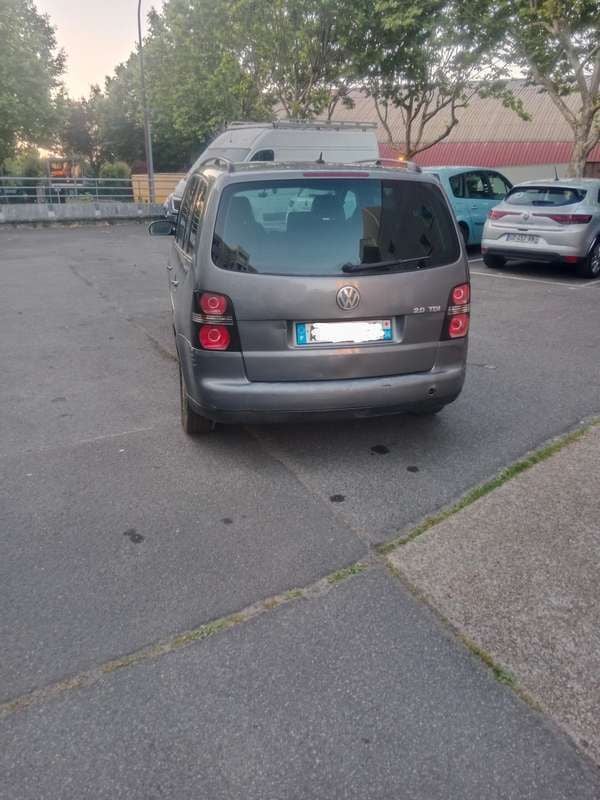 Image 4/4