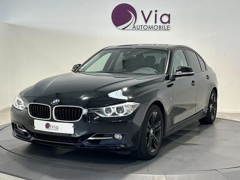 Noir Utilisé 2014 BMW 320 Sport Line Berline | 17 490 € (Prix juste) - Image 1/4