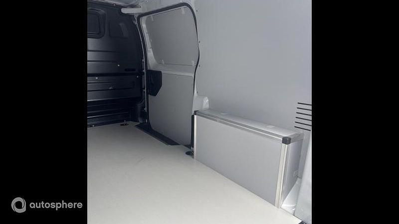 Image 4/4