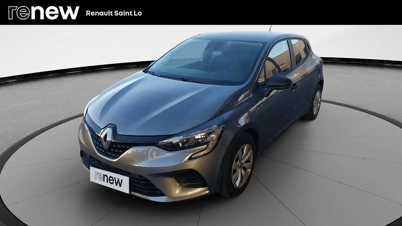 Gris Utilisé 2023 Renault Clio V SE Citadine | 13 490 € (Bon prix) - Image 1/4